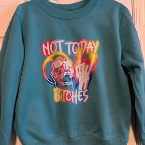 Vibrant graphic design sweat shirt